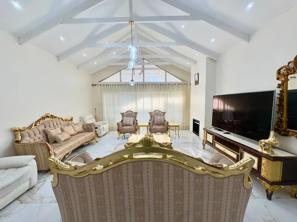 4 Bedroom Townhouse Complex
