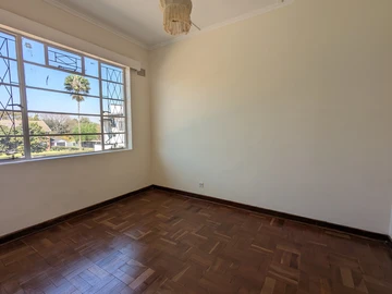 Flat & Apartment