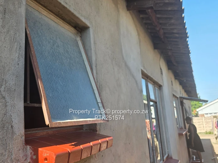 Manyame Park House For Sale