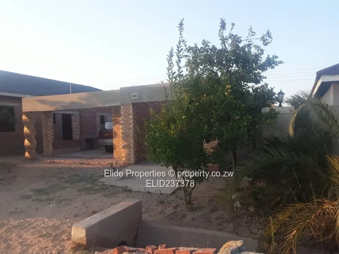 Budiriro CABS house for sale (Sole Mandate)