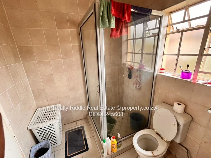 For sale 3 beds waterfalls 