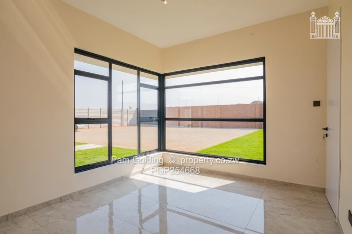 Newly Built 5-Bedroom Home In Mount Pleasant Heights