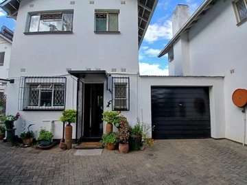 2 Bedroom Garden Flat