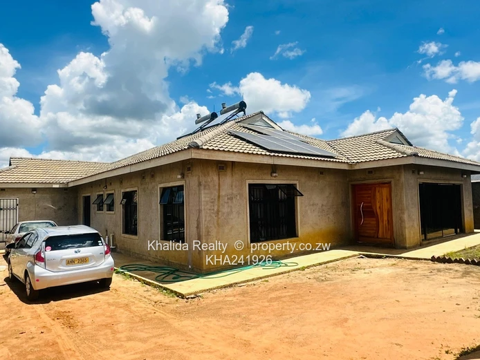 Investment Property for Sale – Bindura Near Ezekiel Guti University (Sole Mandate)