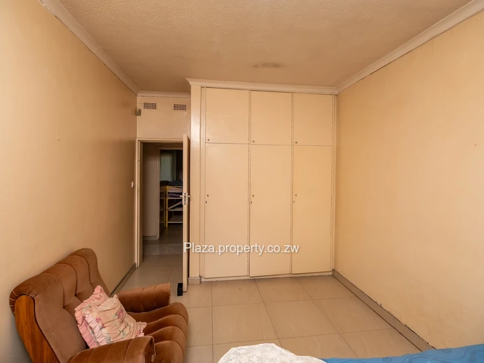 Elegant 4-Bedroom Family Home In Highlands (Sole Mandate)