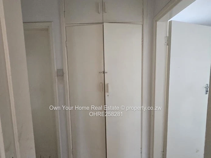 Flat For Rent 
