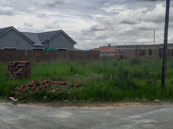 Stands & Residential Land