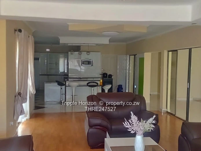 Crowhill Views: Gated 4-Bed Home