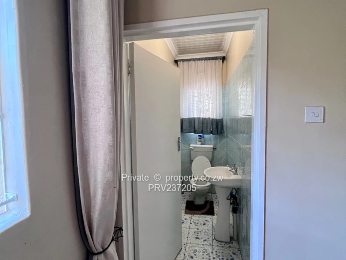 Fully Furnished 3 Bedroomed Cottage