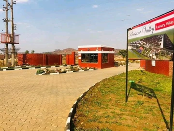 Stands & Residential Land