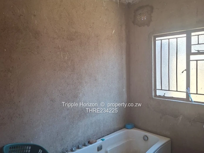 Chitungwiza house for sale  (Sole Mandate)