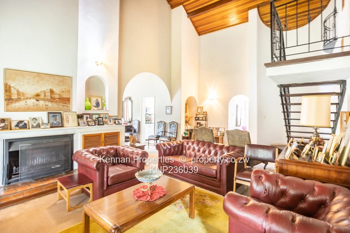 Main Road Frontage Churchill Ave-Commercial Possibilities!