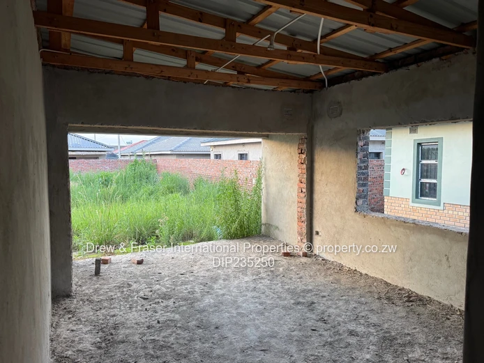 Unfinished 3-Beds house for sale in Mabvazuva