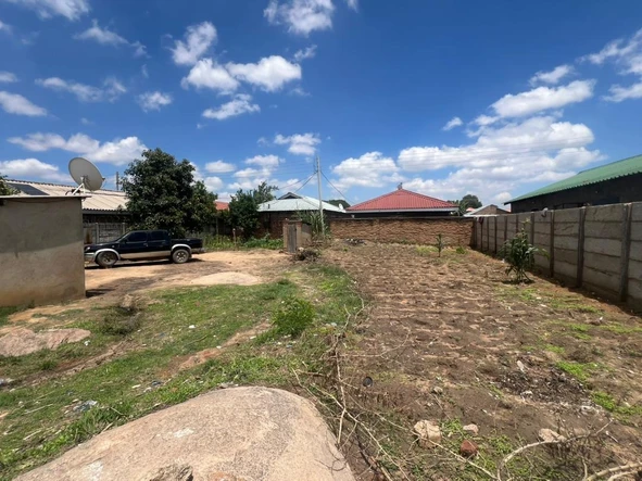 Stands & Residential Land