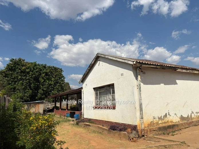 5 Bedroom Property for sale in Prospect, Waterfalls