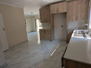 3 Bedroom Garden Flat