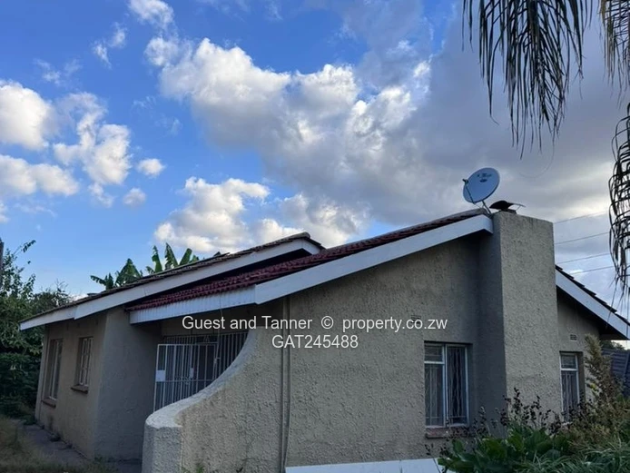  FOR SALE- Prime Investment Property for in Waterfalls