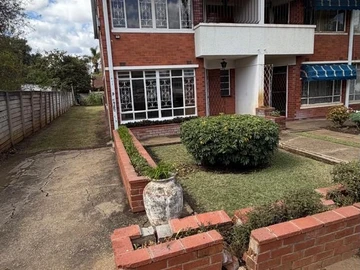 3 Bedroom Garden Flat