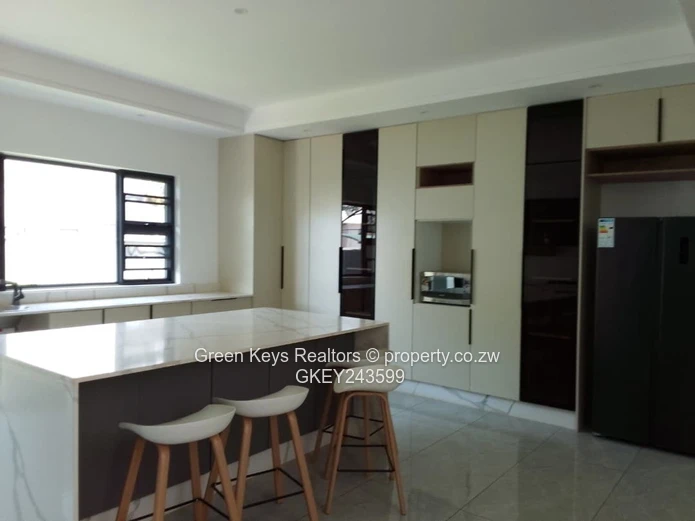 Pomona Townhouse Complex 