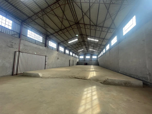 Warehouse & Factory