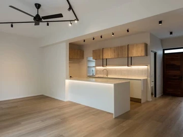 3 Bedroom Flat & Apartment