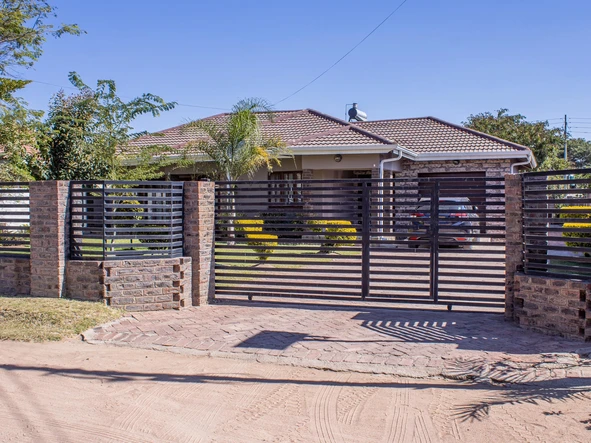 4 Bedroom House