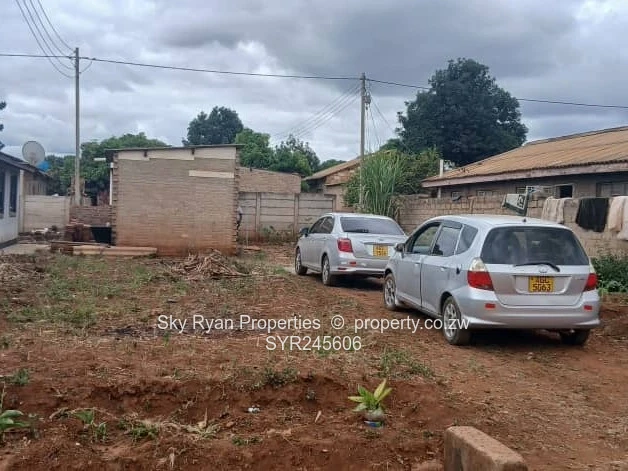 Kuwadzana Phase 3 Stand For Sale 