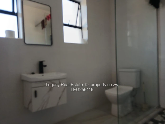 Modern 4-Bed Townhouse in Marlborough | Borehole