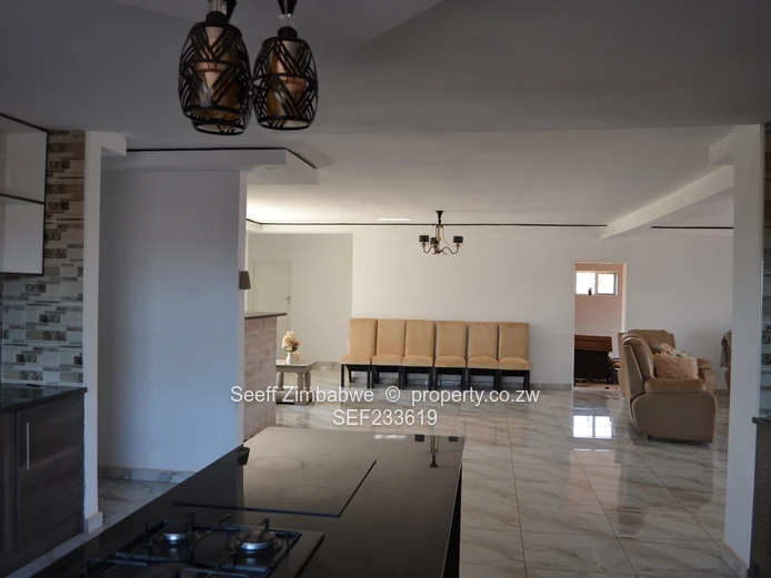 Stunning 5-Bedroomed House In Mtpleasant Heights