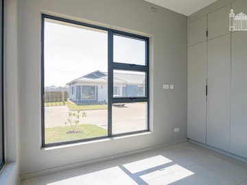 3 Bedroom Garden Flat