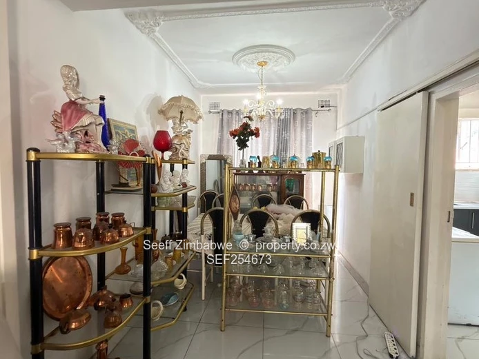 Flat To Let In Avondale (Sole Mandate)