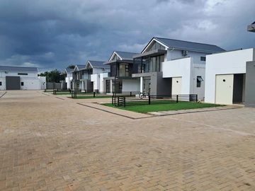 4 Bedroom Townhouse Complex