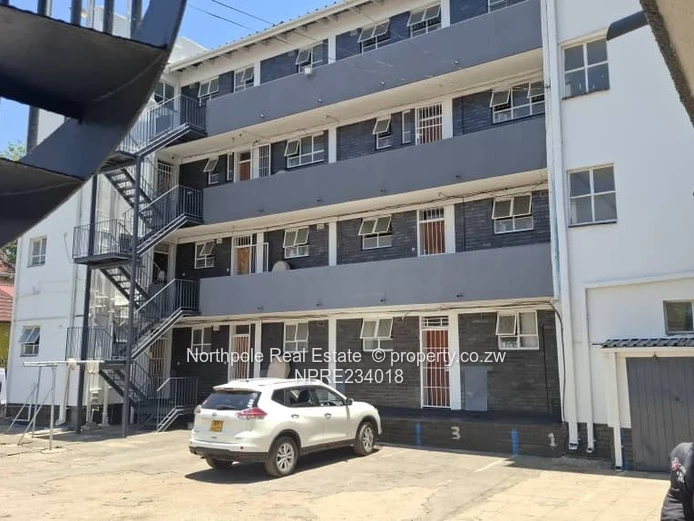 St George's Flat To Rent ( 7th and Chitepo)