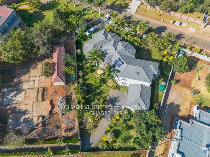 Fully Furnished Double Storey To Let in Brookeview 
