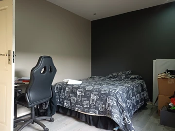 3 Bedroom Garden Flat