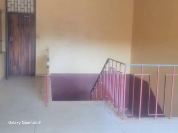 2 Bedroom Flat & Apartment