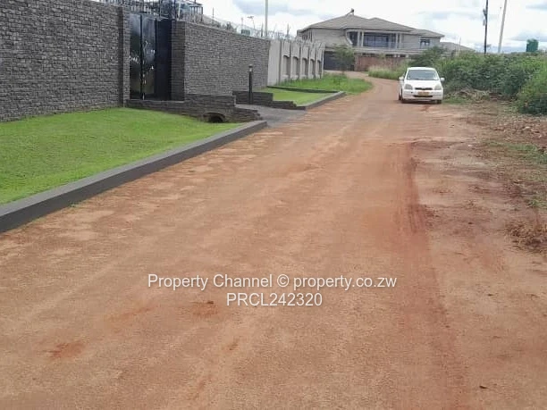 Serviced Upmarket Stand – Walled 2 Sides