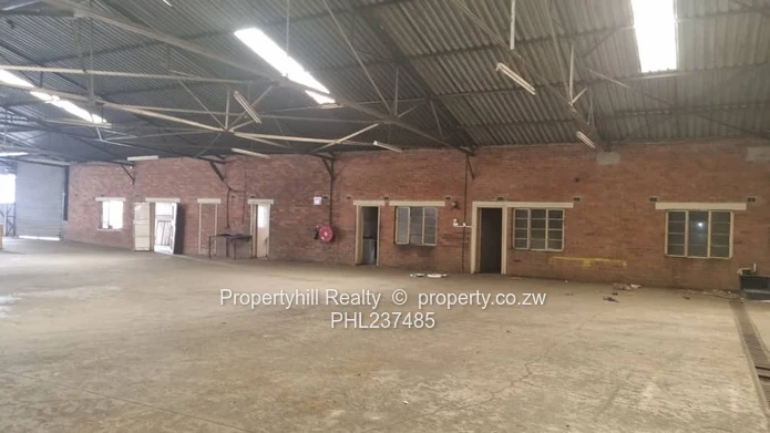 Vacant Large Warehouse  And Coldrooms/ Storage Space Available Tolet (Sole Mandate)