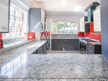 3 Bedroom Townhouse Complex