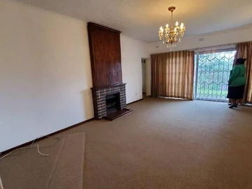 7 Bedroom House