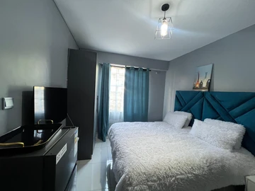 Flat & Apartment