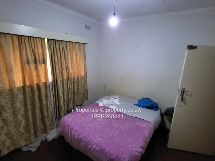 Primes Land  and residential home Vainona