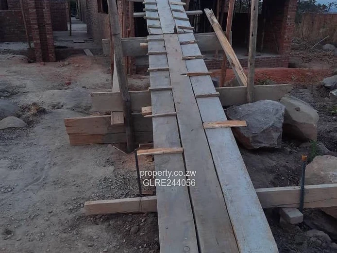 Crowhill Views: 5-Bed Entertainer with Pool & Garden