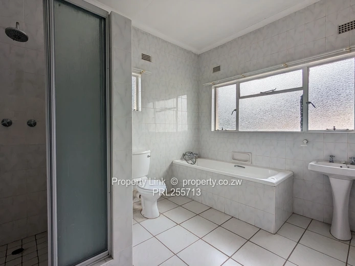 Unfurnished Duplex Townhouse Available Immediately