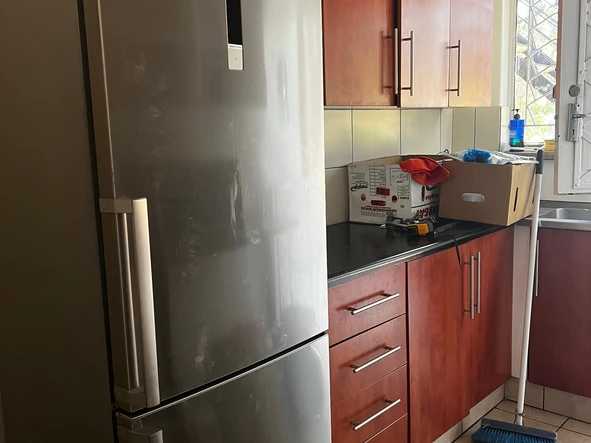 3 Bedroom Flat & Apartment