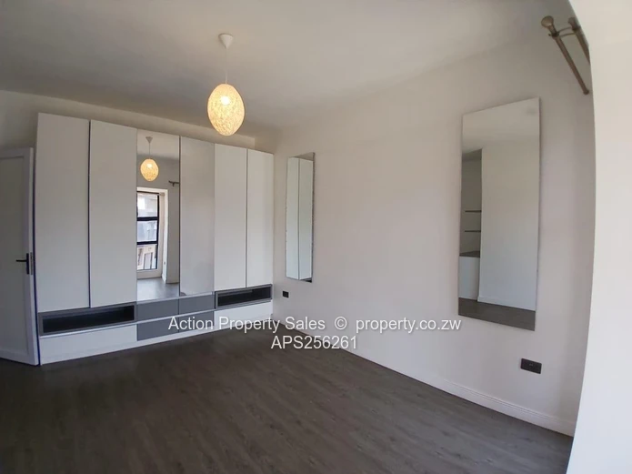 2 Bed Jacobs Park Unit For Sale! 