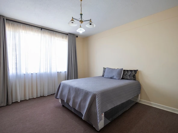 Spacious 7Th Floor Apartment - Northfields