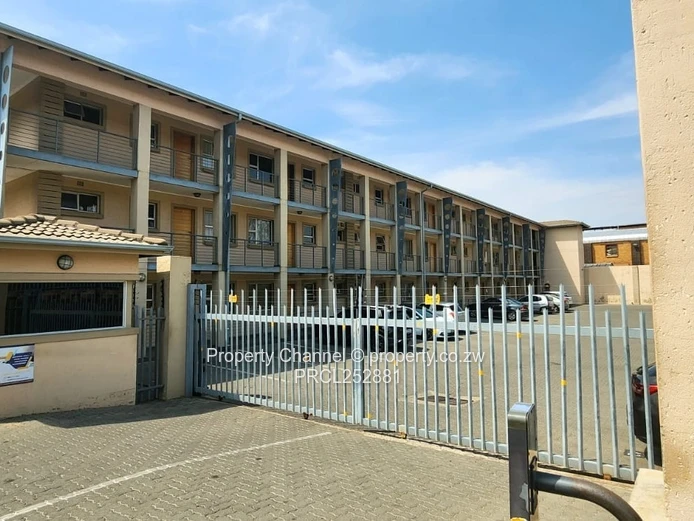 1 Bedroom Apartment For Sale in Ferndale, Johannesburg, South Africa