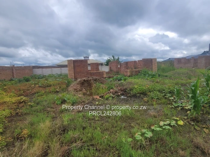 Prime 1000sqm Stand for Sale in Sandton (Diamond Park), Harare