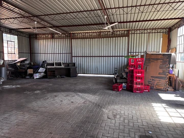 Warehouse & Factory